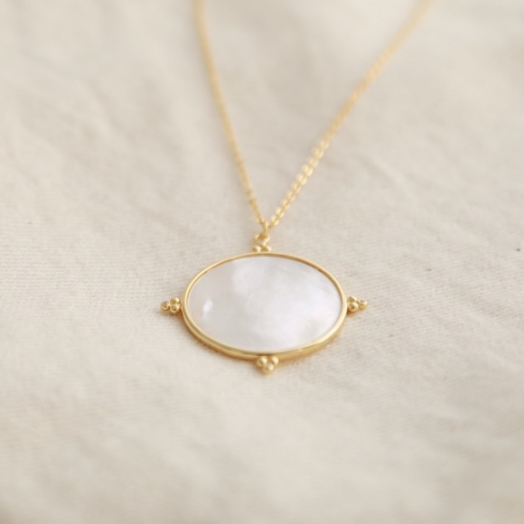 Mother of Pearl Necklace | 14k Gold Plated - Picture 6 of 8